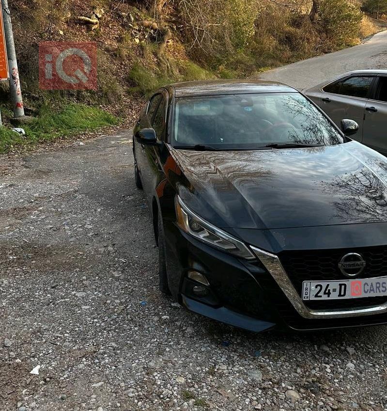 نیسان ئەلتیما